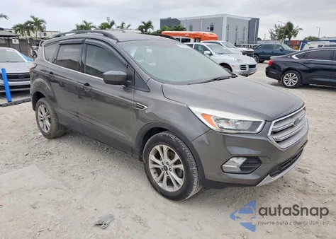 2018 Ford Escape Se z USA, uszkodzony, nr VIN 1FMCU0GD6JUB47715